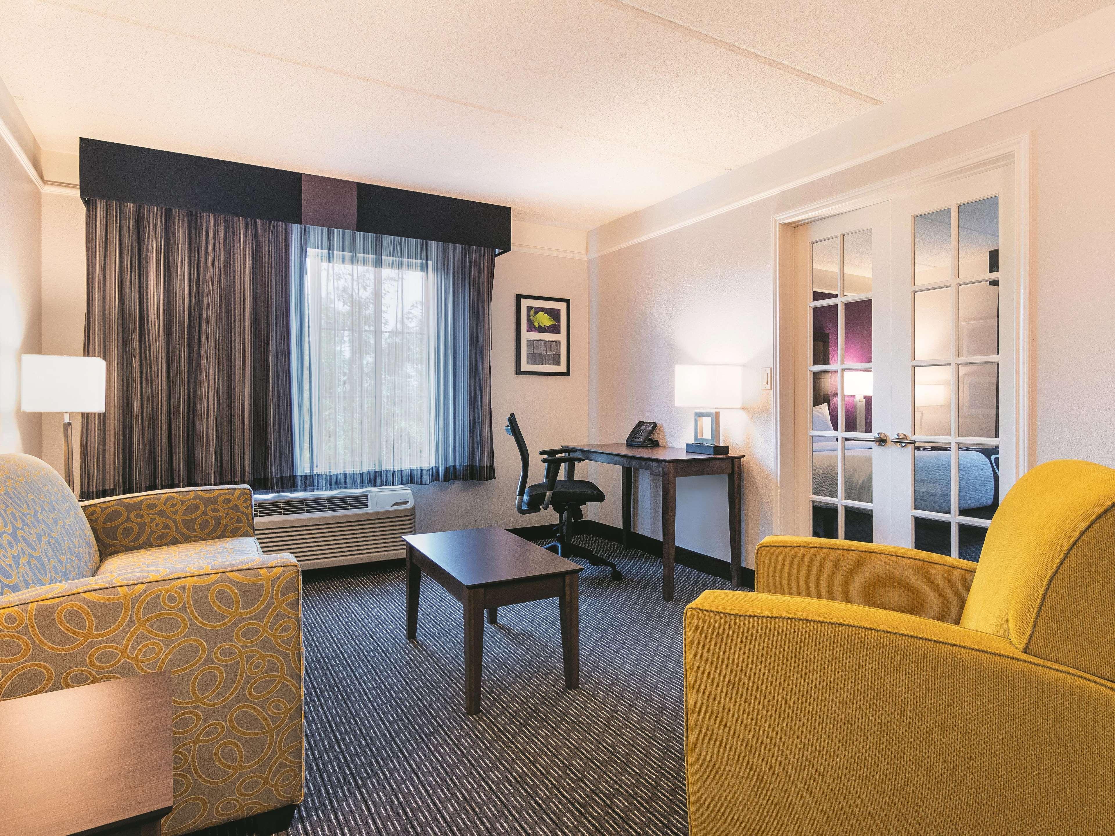La Quinta By Wyndham Atlanta Conyers Hotel Екстериор снимка