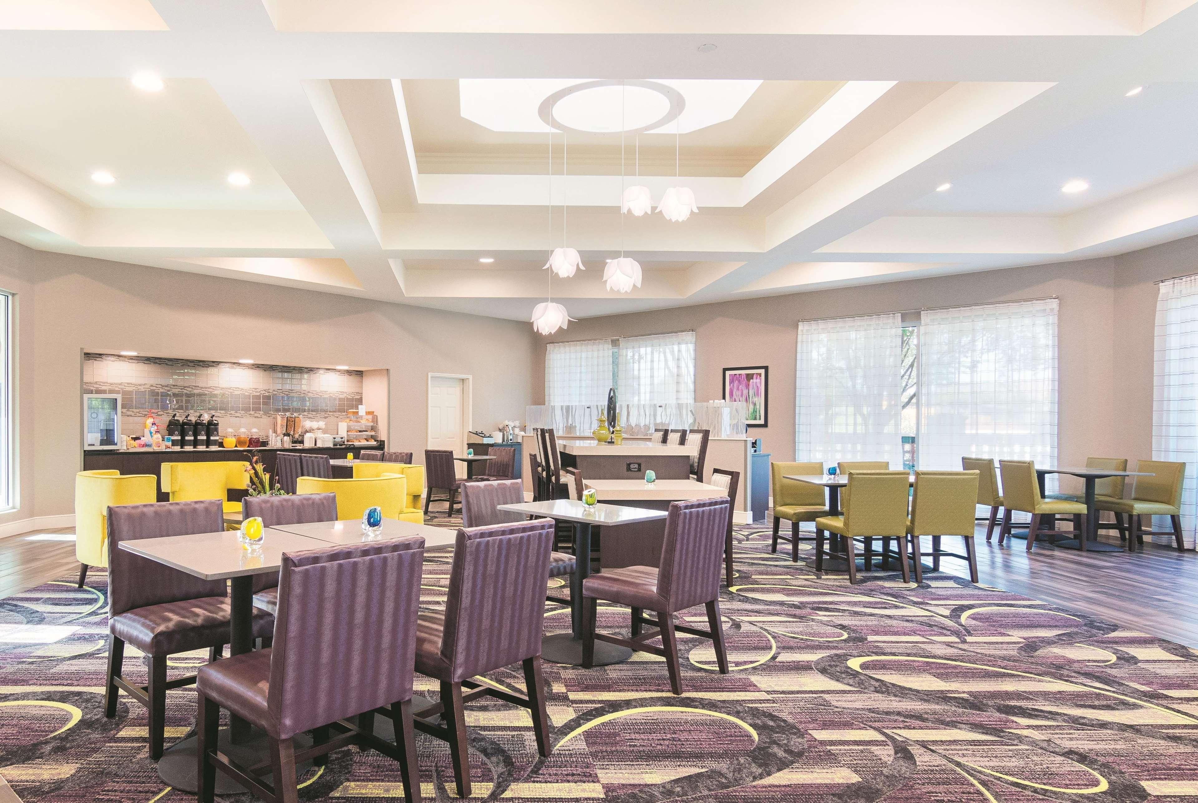 La Quinta By Wyndham Atlanta Conyers Hotel Екстериор снимка
