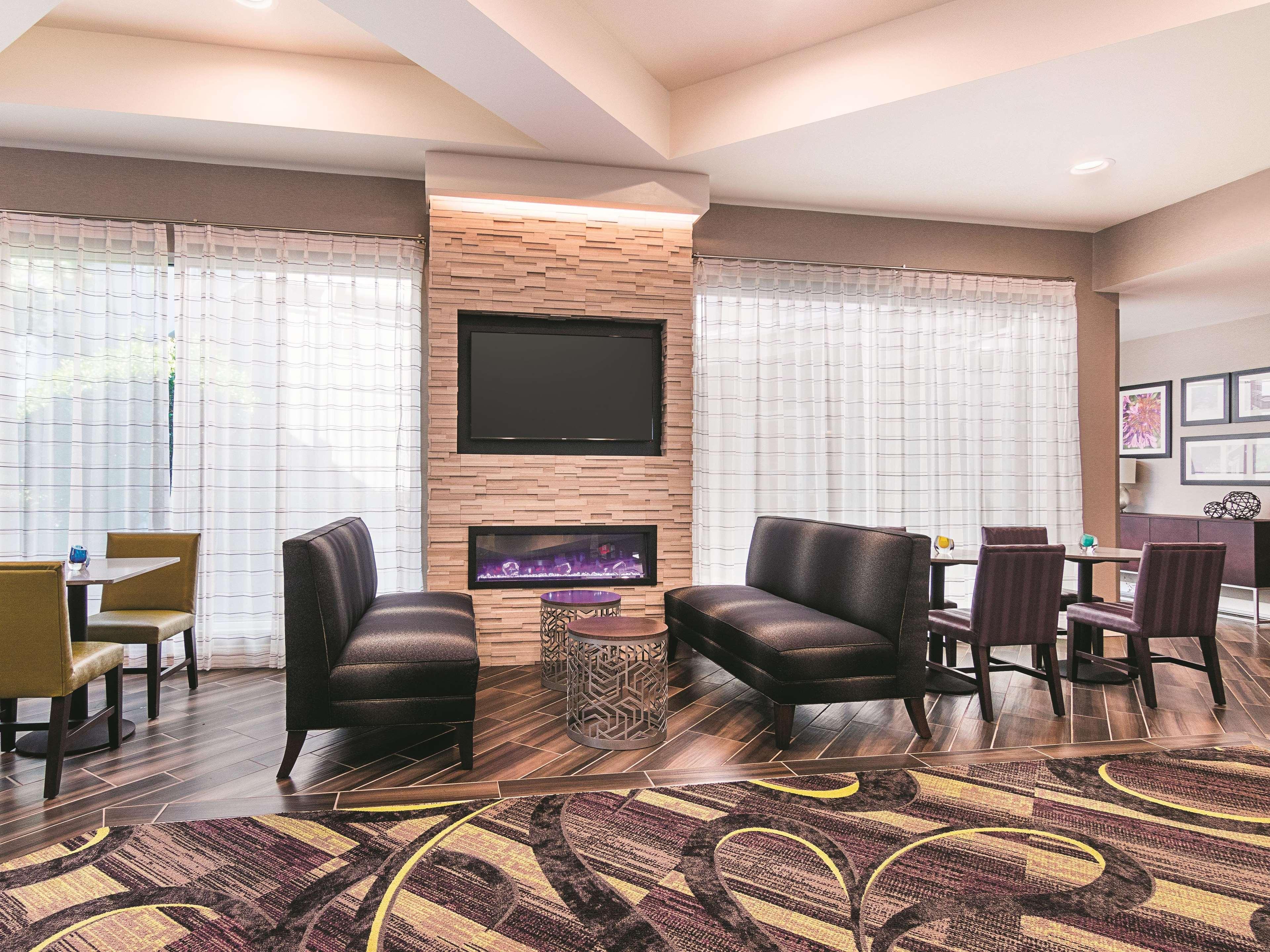 La Quinta By Wyndham Atlanta Conyers Hotel Екстериор снимка