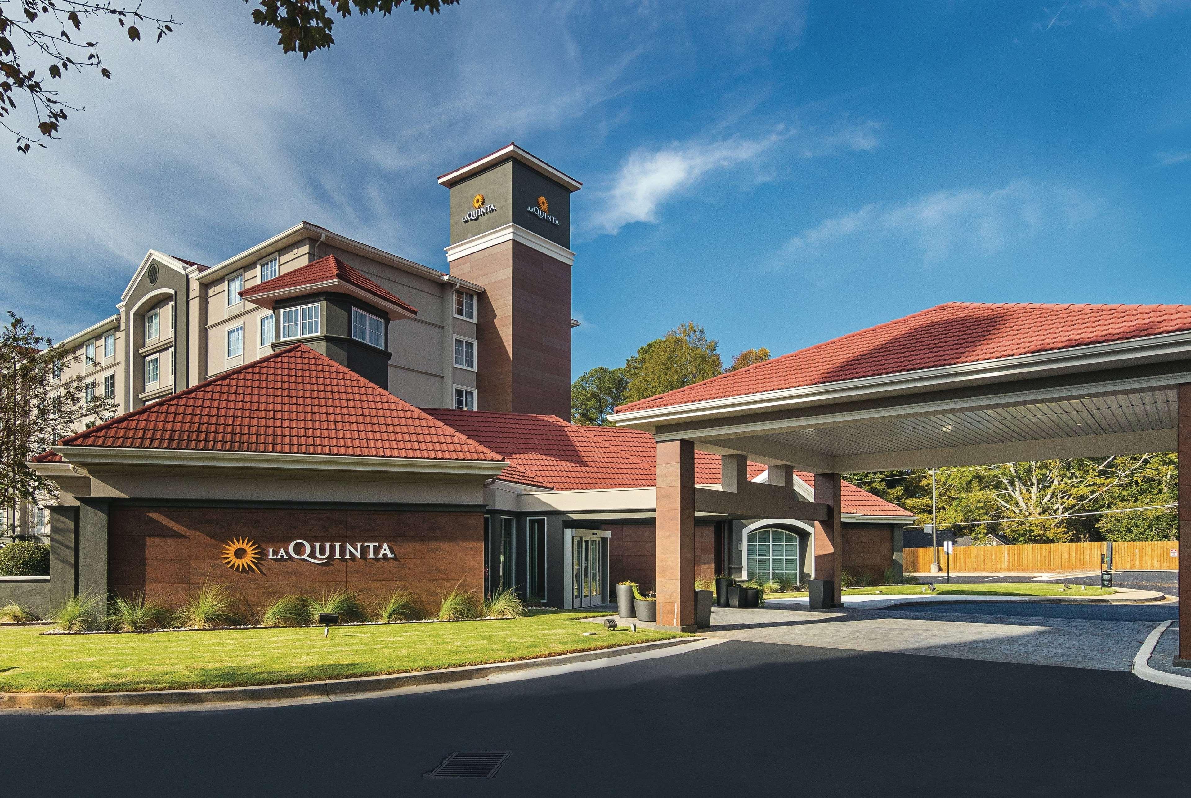 La Quinta By Wyndham Atlanta Conyers Hotel Екстериор снимка