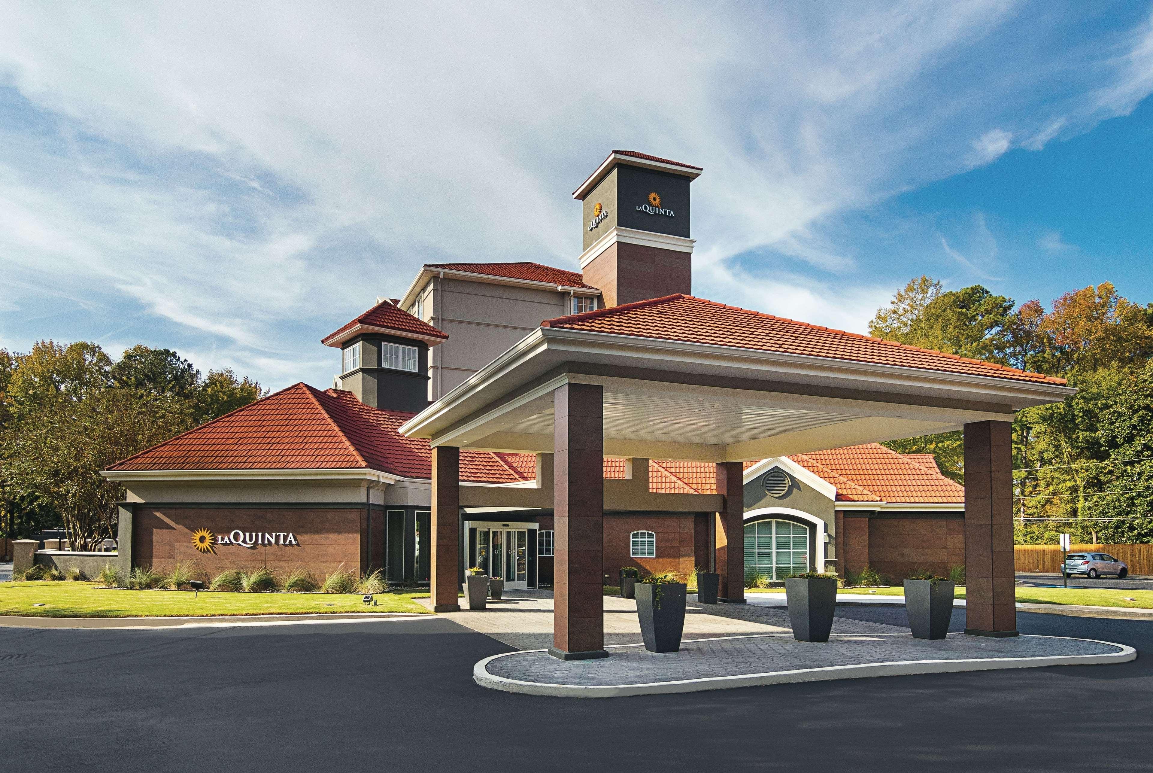 La Quinta By Wyndham Atlanta Conyers Hotel Екстериор снимка
