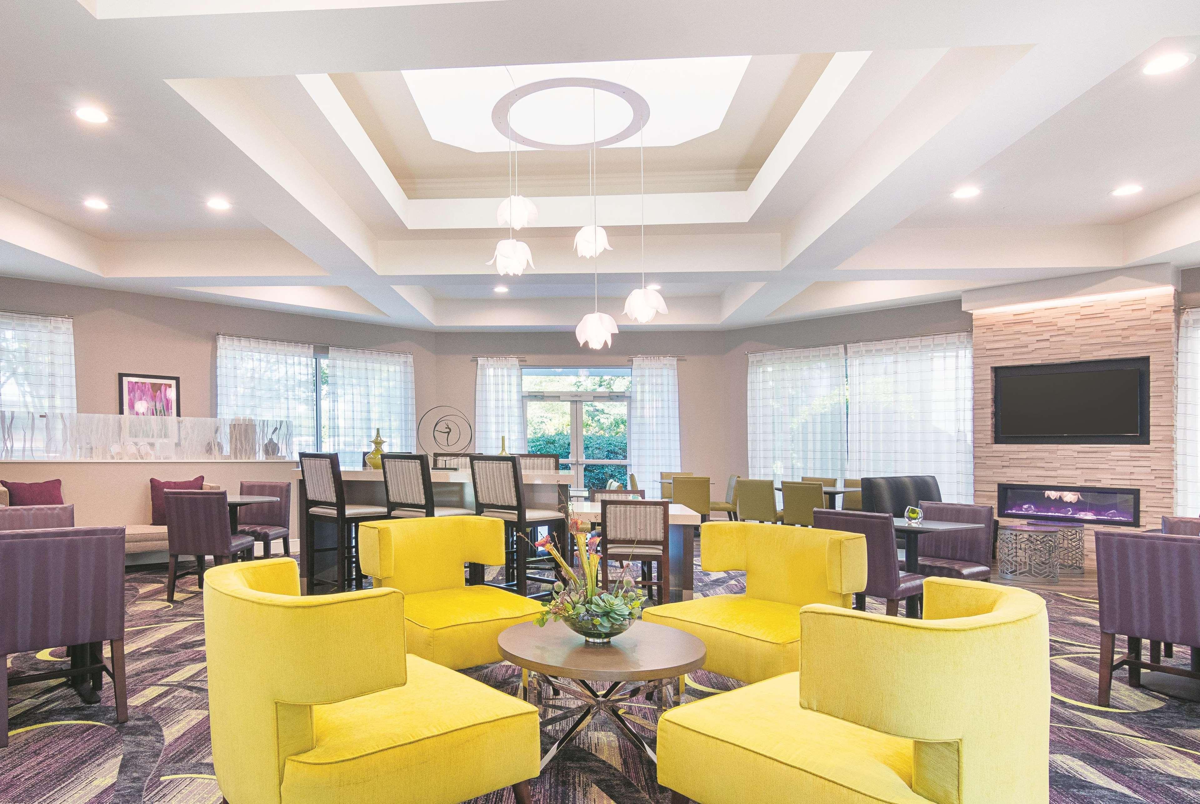 La Quinta By Wyndham Atlanta Conyers Hotel Екстериор снимка