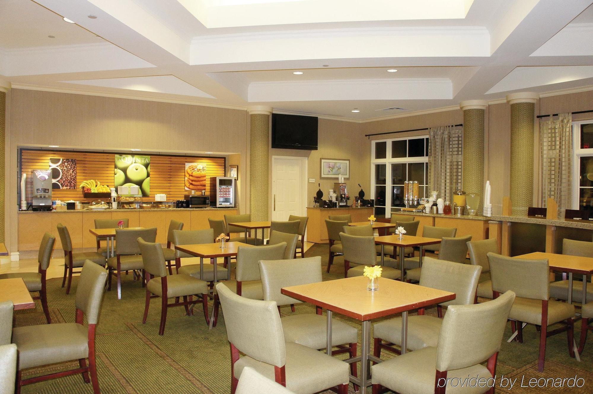 La Quinta By Wyndham Atlanta Conyers Hotel Екстериор снимка