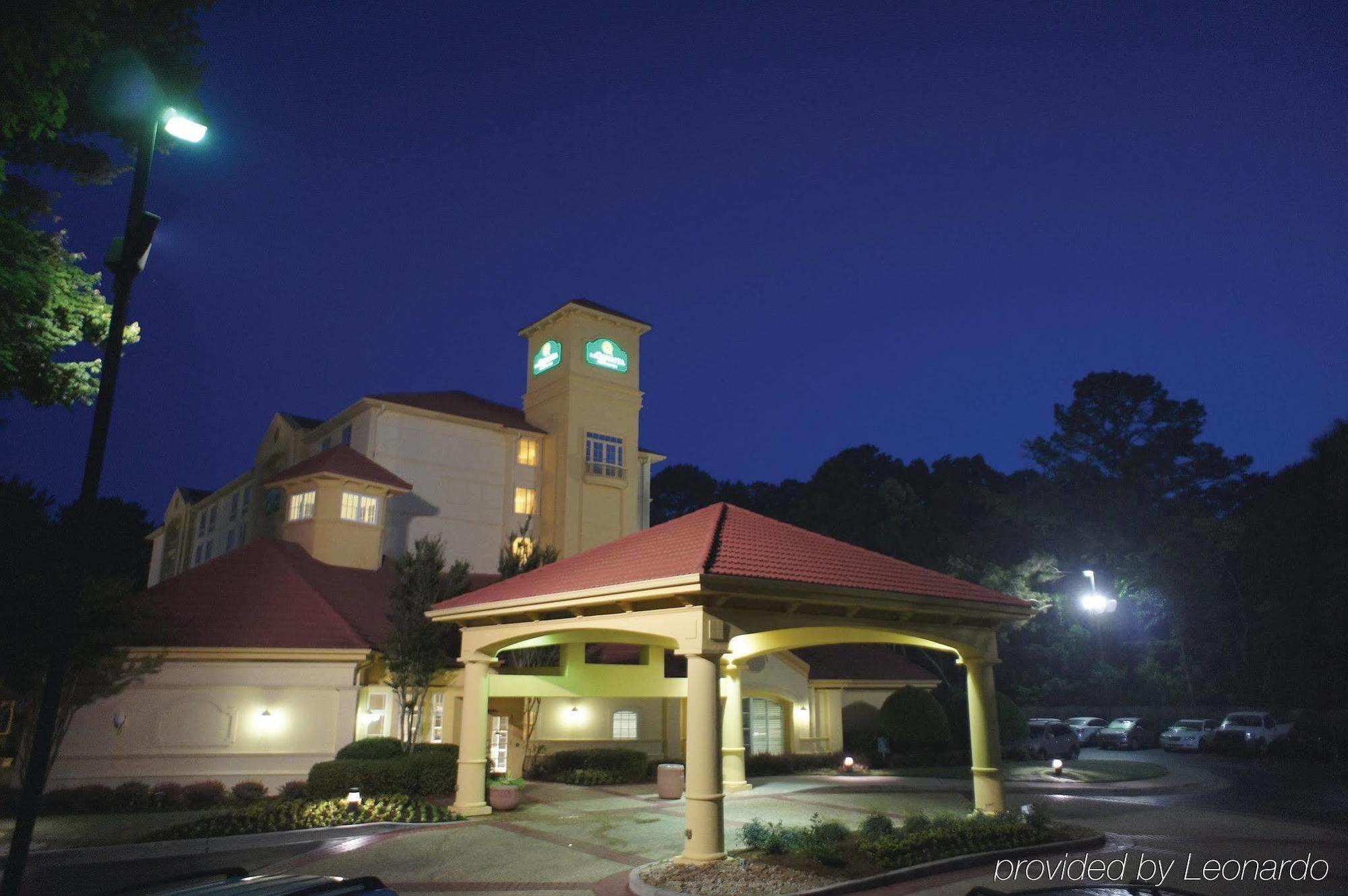 La Quinta By Wyndham Atlanta Conyers Hotel Екстериор снимка