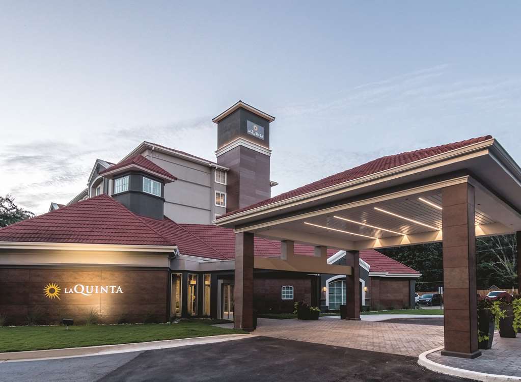 La Quinta By Wyndham Atlanta Conyers Hotel Екстериор снимка