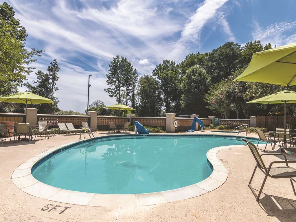 La Quinta By Wyndham Atlanta Conyers Hotel Съоръжения снимка
