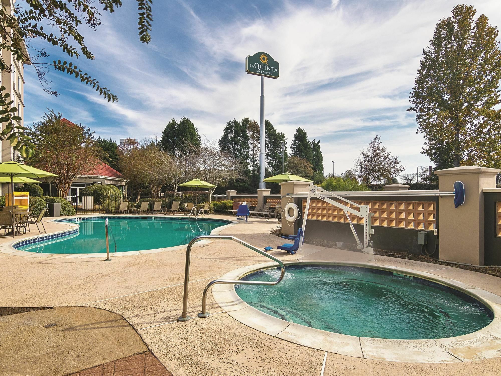 La Quinta By Wyndham Atlanta Conyers Hotel Екстериор снимка